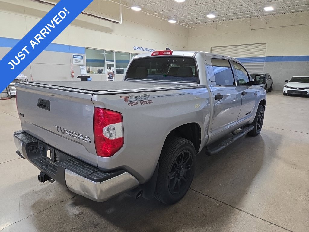 Used 2020 Toyota Tundra SR5 w/ SR5 Leather Package AWD/4WD image 3