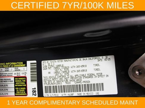 Used 2025 Toyota Tacoma TRD Sport AWD/4WD image 28