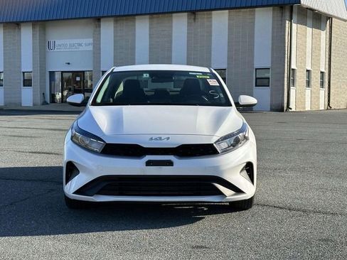 Used 2024 Kia Forte LXS image 7