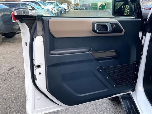 Used 2024 Ford Bronco Wildtrak image 19