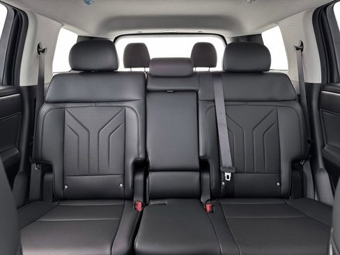 New 2026 Hyundai Santa Fe SEL image 16