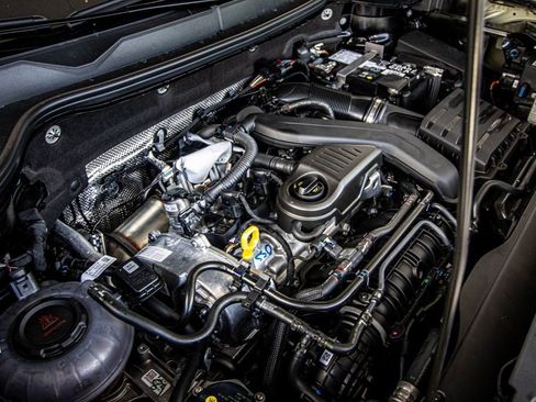 New 2026 Volkswagen Taos S image 22