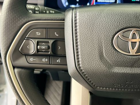 Used 2025 Toyota 4Runner TRD Sport Premium RWD image 18