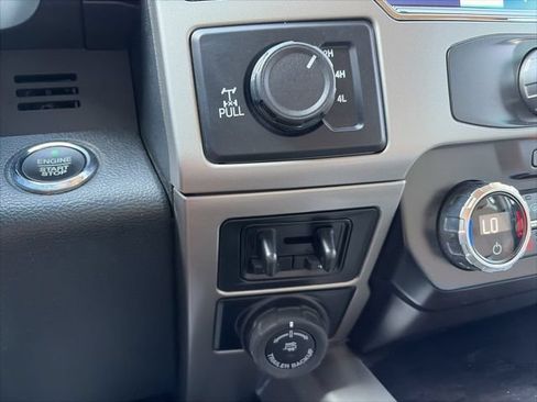 Used 2022 Ford F350 Lariat w/ Lariat Ultimate Package AWD/4WD image 25