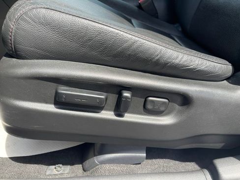 Used 2022 Honda Pilot Black Edition image 26
