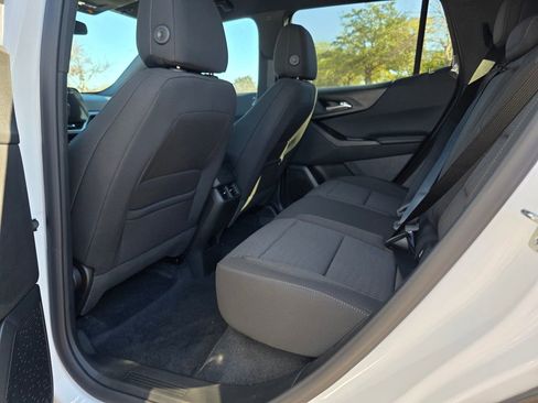 New 2026 Chevrolet Equinox LT image 21