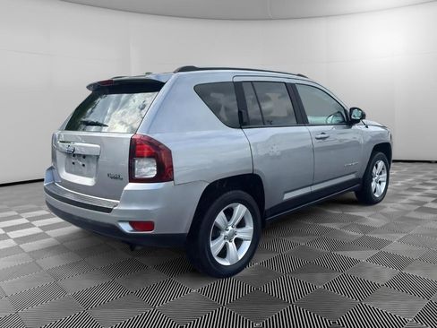 Used 2016 Jeep Compass Sport w/ Power Value Group AWD/4WD image 4