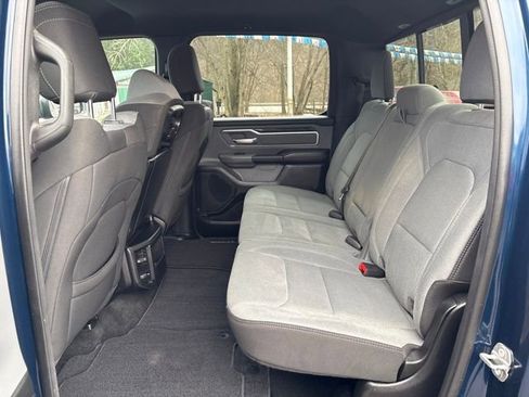 Used 2021 RAM 1500 Big Horn image 4