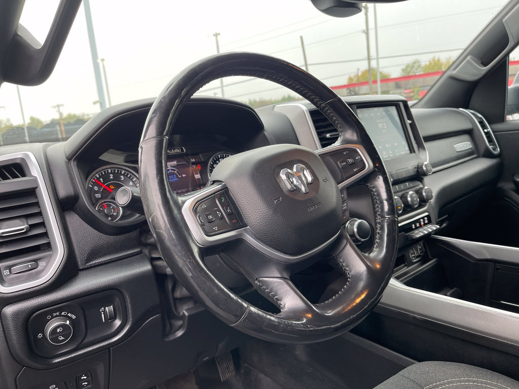 Used 2020 RAM 1500 Big Horn AWD/4WD image 14
