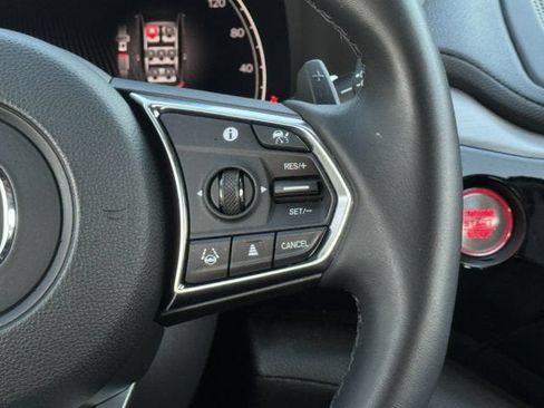 Used 2025 Acura MDX SH-AWD image 16