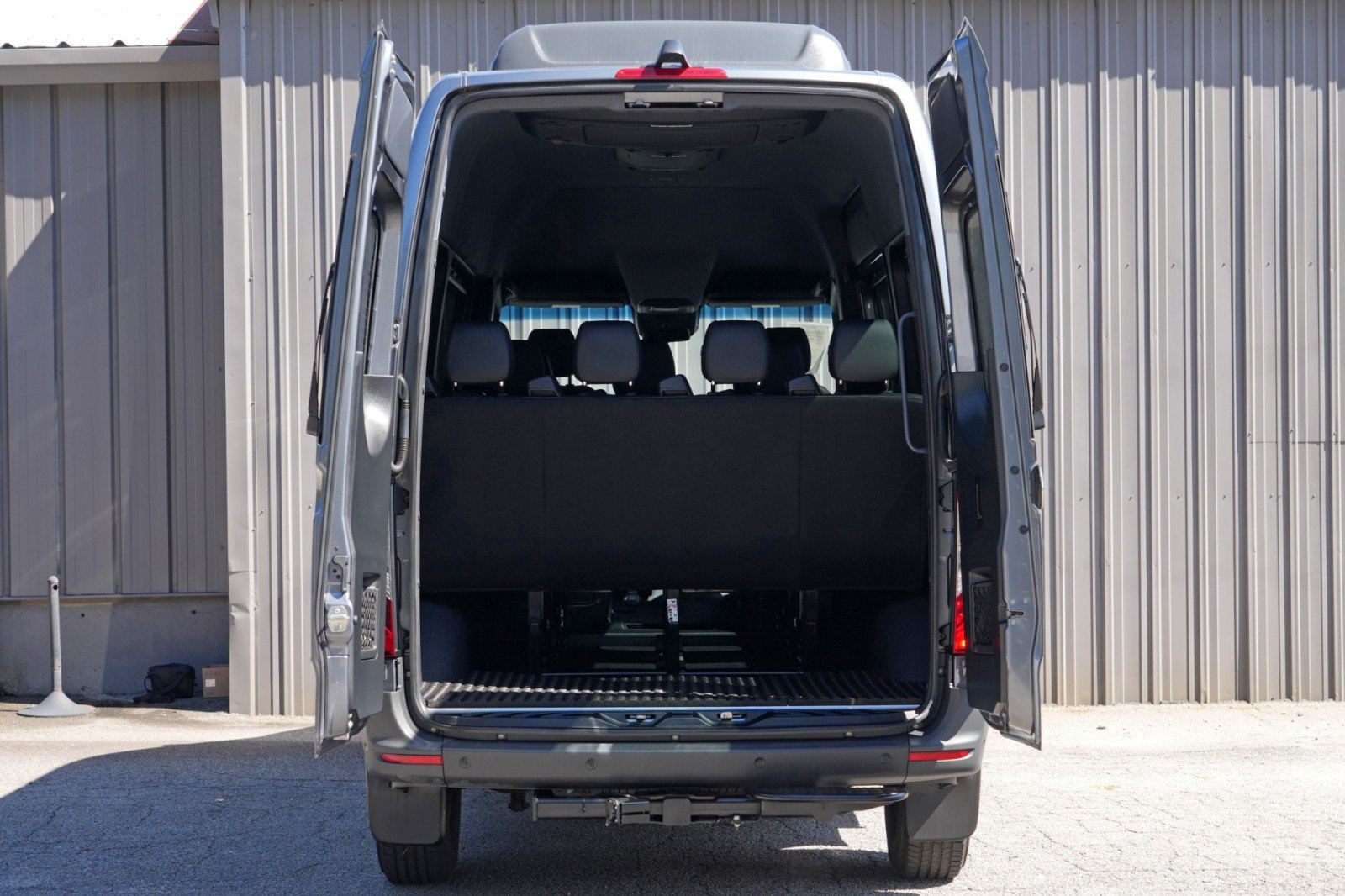 Used 2023 Mercedes-Benz Sprinter 2500 image 10