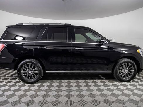 Used 2021 Ford Expedition Limited w/ Cargo Package RWD image 3