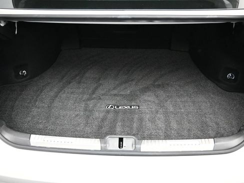 Used 2022 Lexus ES 300h w/ Premium Package FWD image 15