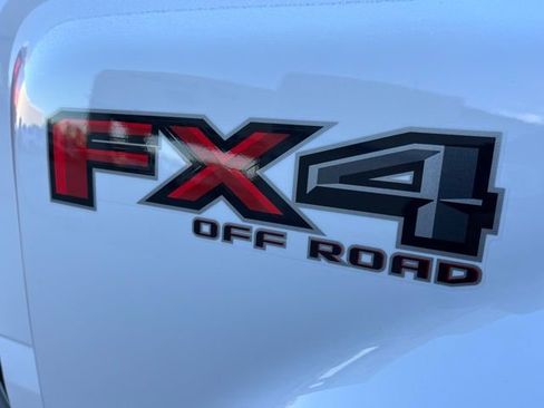 Used 2022 Ford F350 Lariat w/ Lariat Ultimate Package image 28