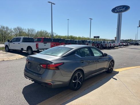 Used 2024 Nissan Altima 2.5 SR image 5