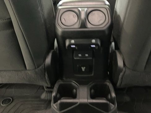 Used 2022 Jeep Gladiator Willys image 27