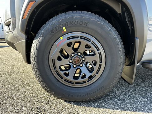 New 2026 Nissan Frontier Pro-X w/ Pro Premium Package image 11