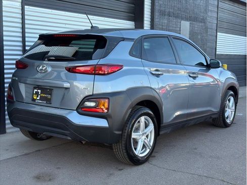 Used 2019 Hyundai Kona SE AWD/4WD image 9