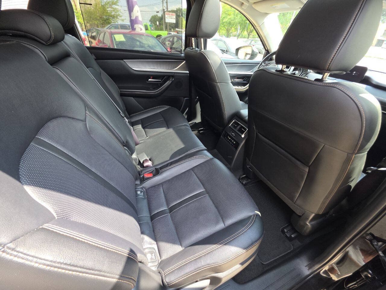 Used 2024 MAZDA CX-90 3.3 Turbo w/ Preferred Package AWD/4WD image 10