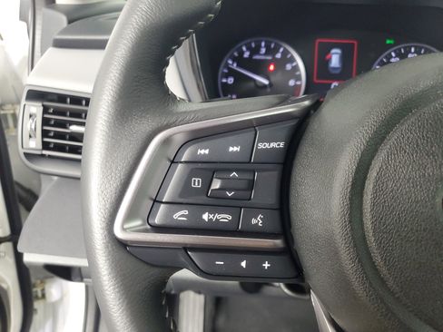 Used 2025 Subaru Outback Premium image 24