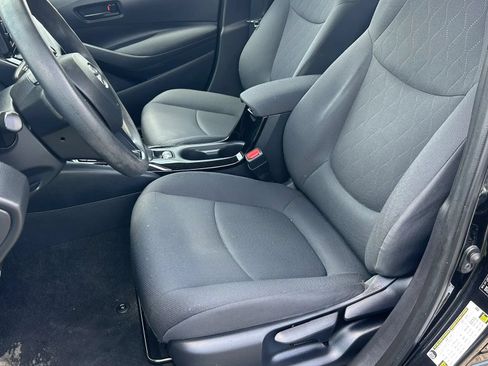 Used 2022 Toyota Corolla LE FWD image 13