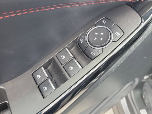 Used 2022 Ford Explorer ST-Line RWD image 24