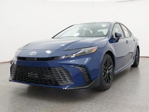 New 2026 Toyota Camry SE w/ Convenience Package image 5