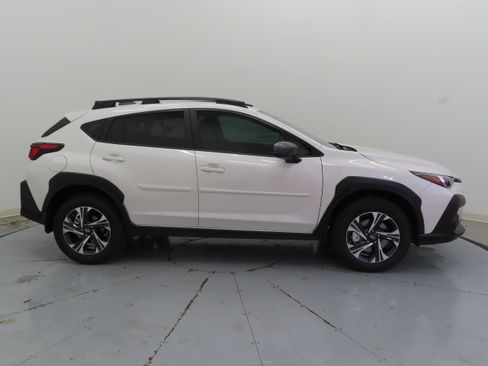 New 2026 Subaru Crosstrek 2.0i Premium image 2