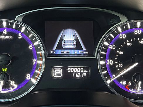 Used 2019 INFINITI QX60 Luxe w/ Essential Package image 23