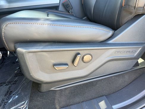 New 2026 Ford F250 Lariat w/ Black Appearance Package image 47