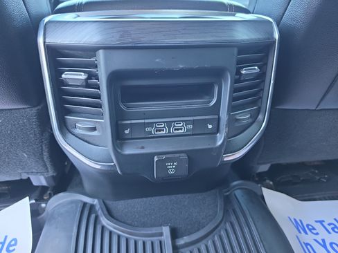 Used 2024 RAM 2500 Laramie w/ Night Edition AWD/4WD image 17