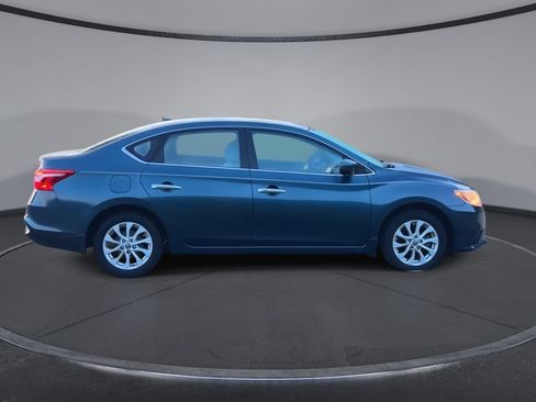 Used 2016 Nissan Sentra SV w/ Style Package FWD image 9