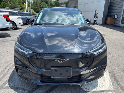Used 2021 Ford Mustang Mach-E Select w/ Comfort/Appearance Package AWD/4WD image 2
