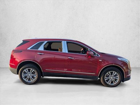 Used 2020 Cadillac XT5 Premium Luxury image 2