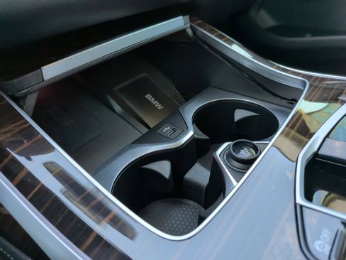 Certified 2024 BMW X7 xDrive40i w/ Premium Package image 20