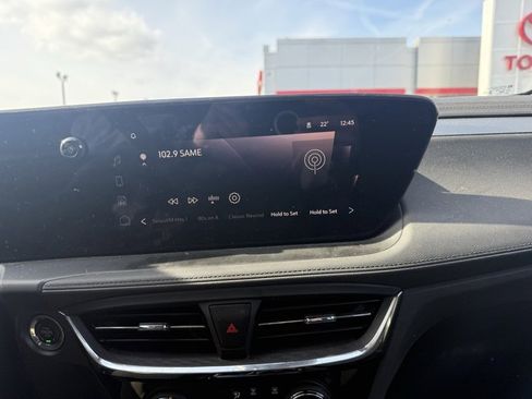 Used 2025 Buick Encore GX Sport Touring w/ Comfort Package image 12