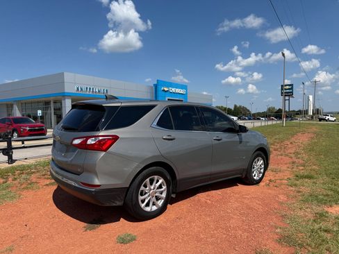 Used 2018 Chevrolet Equinox LT image 6