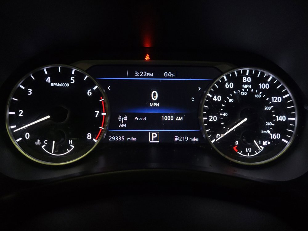 Used 2024 Nissan Sentra SR w/ SR Premium Package FWD image 23