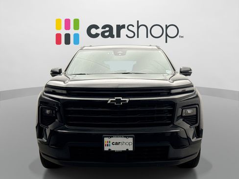 Used 2025 Chevrolet Traverse LT w/ Midnight/Sport Edition FWD image 8