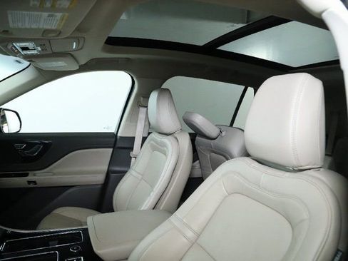 Certified 2023 Lincoln Aviator Reserve w/ Elements Package Plus image 22