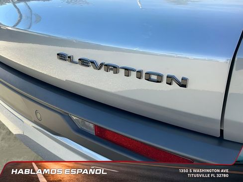 Certified 2025 GMC Acadia Elevation image 39
