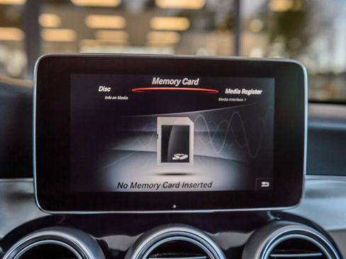 Used 2017 Mercedes-Benz C 300 4MATIC Cabriolet image 31