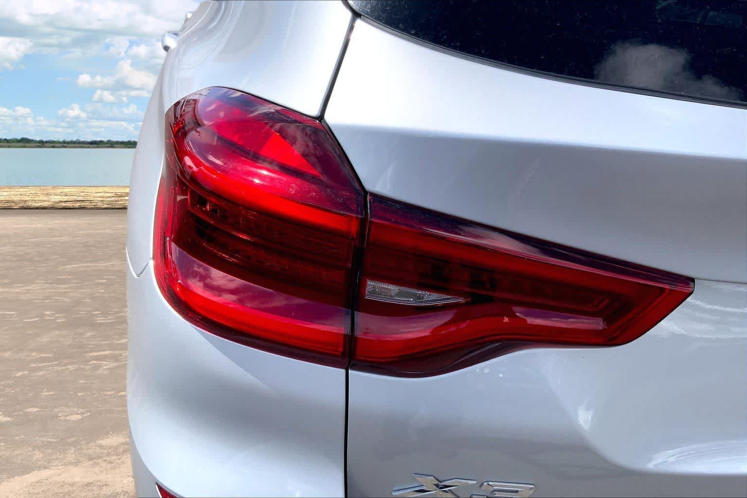 Used 2021 BMW X3 xDrive30e w/ Convenience Package AWD/4WD image 32