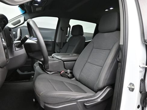 Used 2021 Chevrolet Silverado 1500 Custom RWD image 2