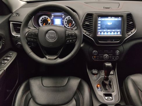 Used 2022 Jeep Cherokee Trailhawk w/ Premium Leather Package AWD/4WD image 22