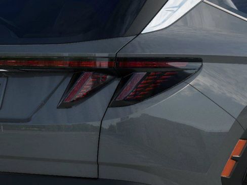 New 2026 Hyundai Tucson Limited FWD image 10