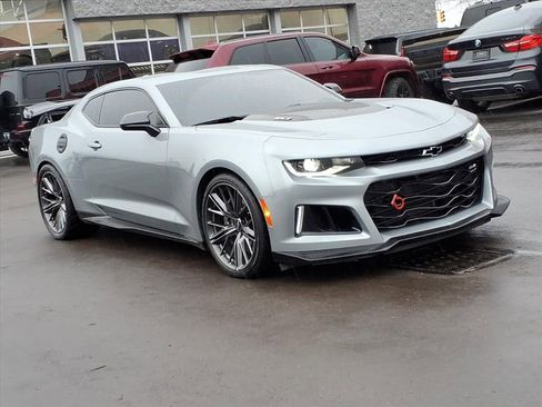 Used 2024 Chevrolet Camaro ZL1 image 7