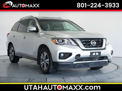 Used 2017 Nissan Pathfinder SL w/ SL Premium Package