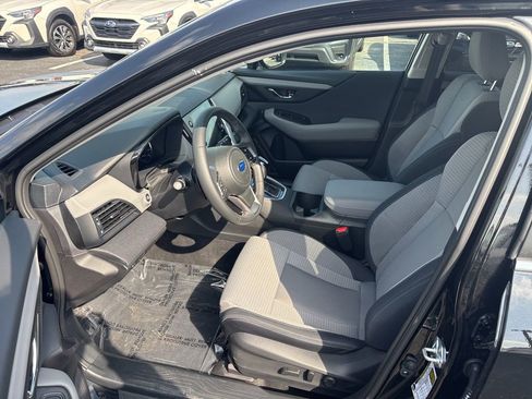 Certified 2025 Subaru Outback Premium w/ Popular Package #1A image 14