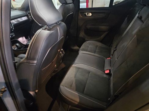 Certified 2023 Volvo XC40 Recharge Ultimate AWD/4WD image 12